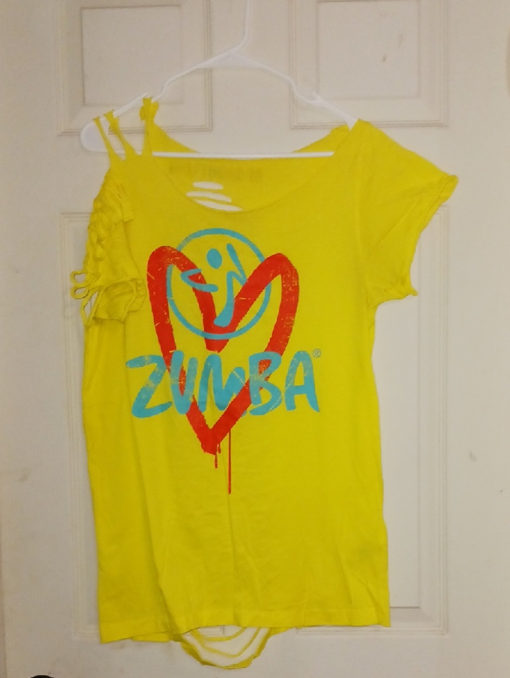 Zumba Wmens Yellow Graphic Heart Tee